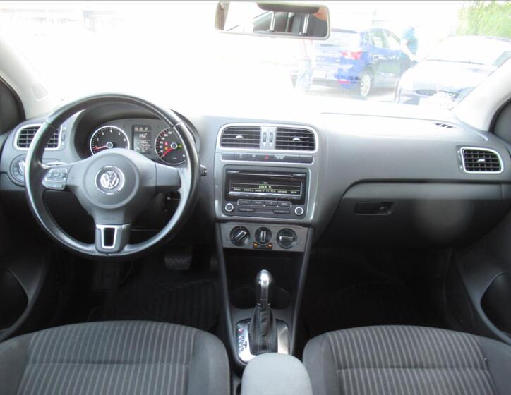Volkswagen Polo 9