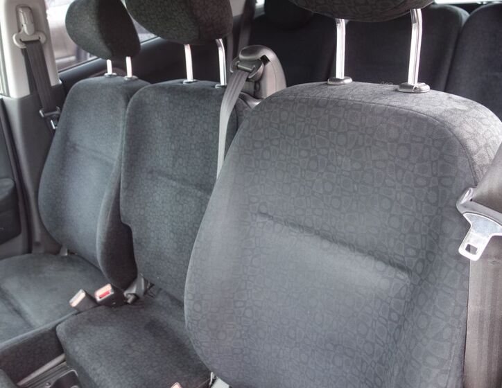 Honda FR-V 18