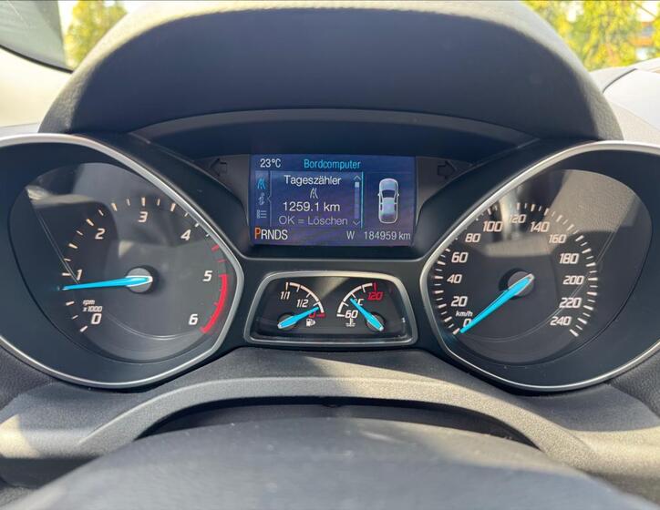 Ford Kuga 17