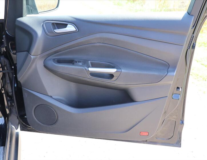 Ford Grand C-MAX 13