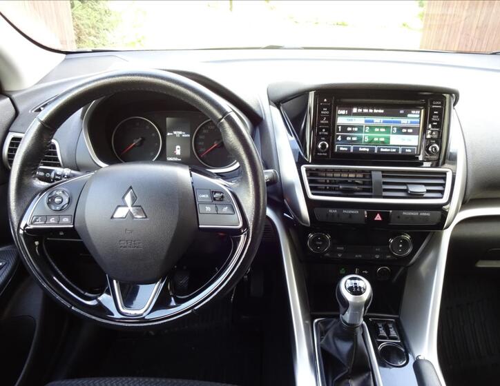 Mitsubishi Eclipse Cross 33