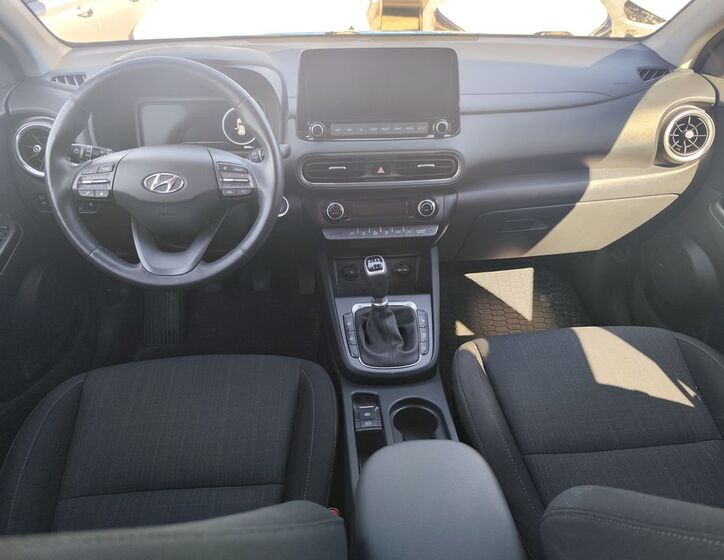 Hyundai Kona 14