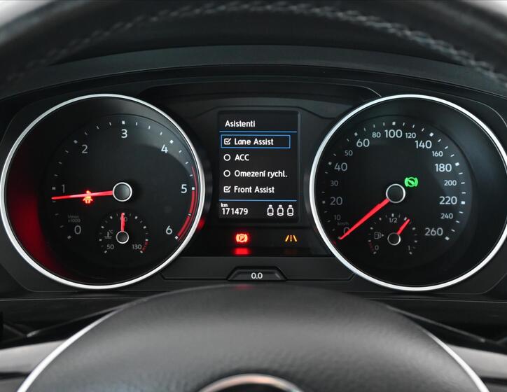 Volkswagen Tiguan 13