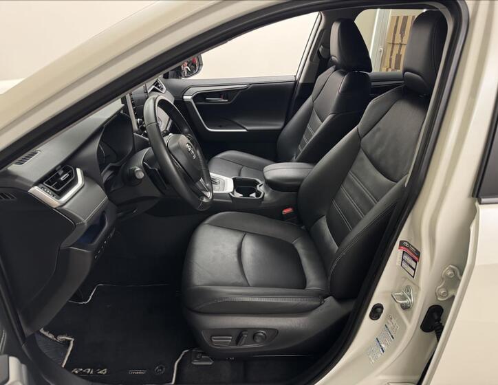Toyota RAV4 35