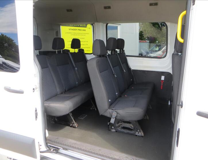Ford Transit 10