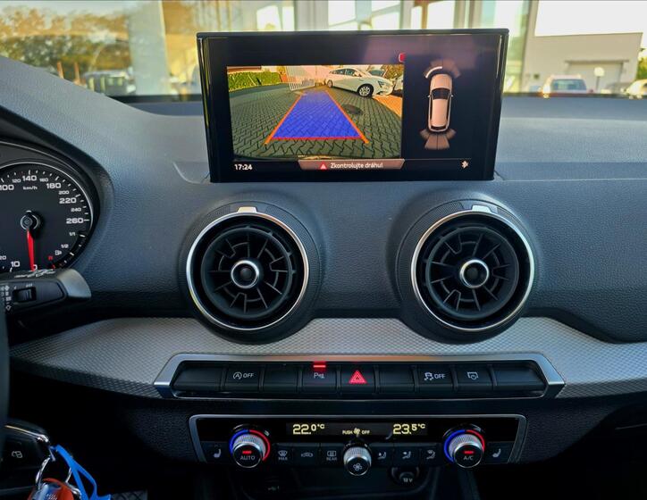 Audi Q2 18
