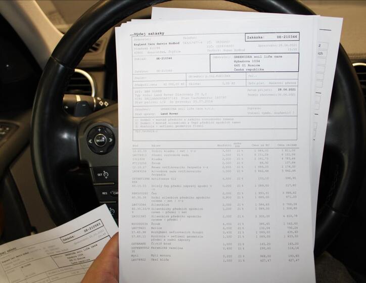 Land Rover Discovery 37