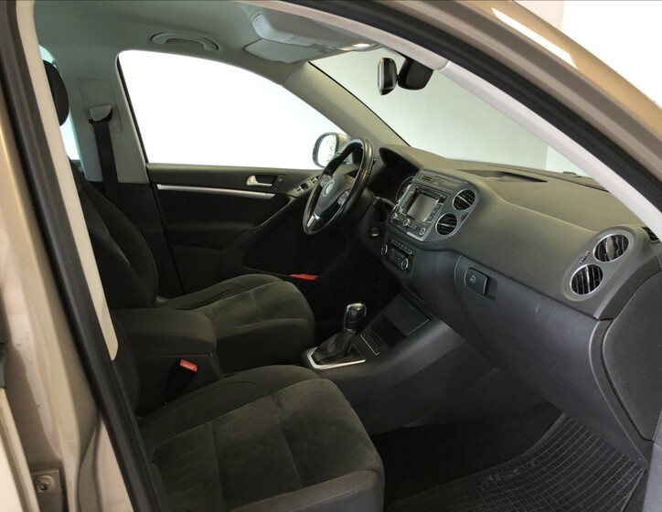 Volkswagen Tiguan 12