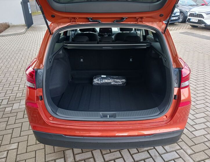 Hyundai i30 12