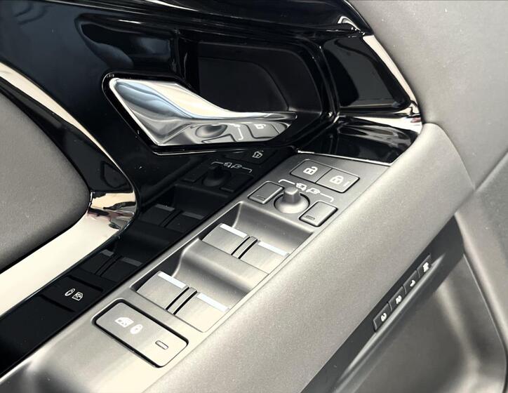 Land Rover Range Rover Evoque 12