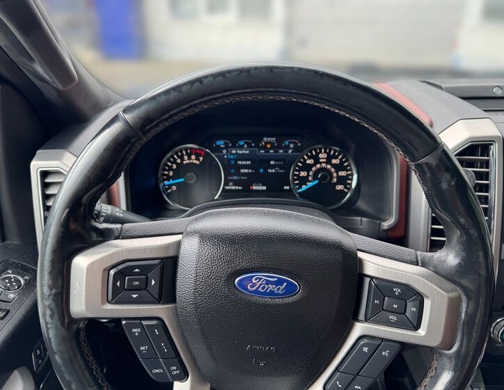 Ford F-150 8