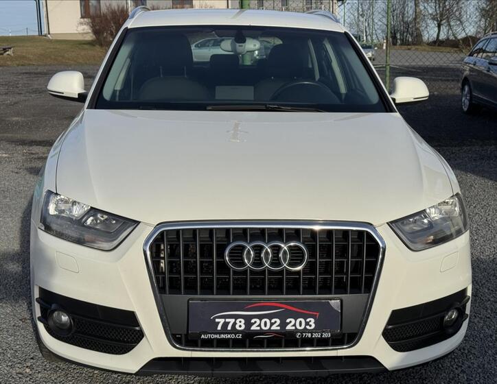 Audi Q3 10