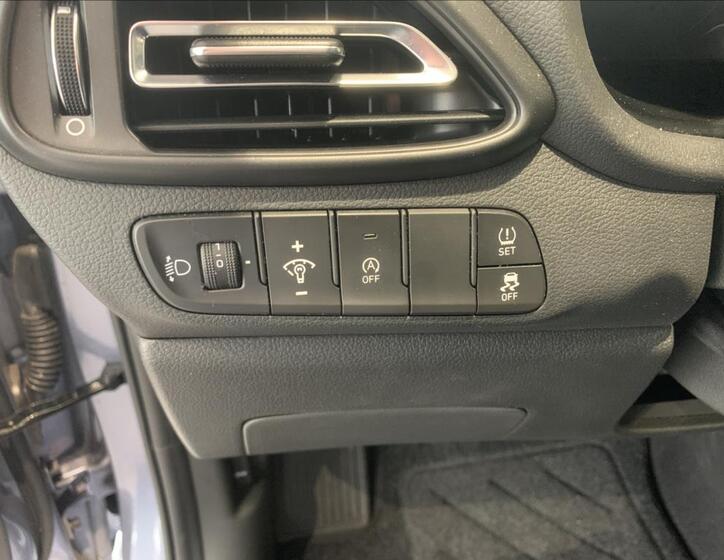 Hyundai i30 26