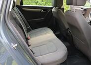 Volkswagen Passat 35