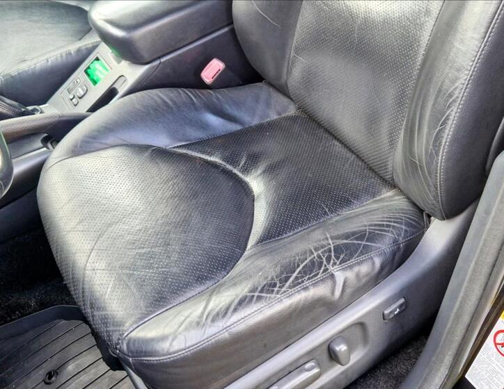 Toyota RAV4 13