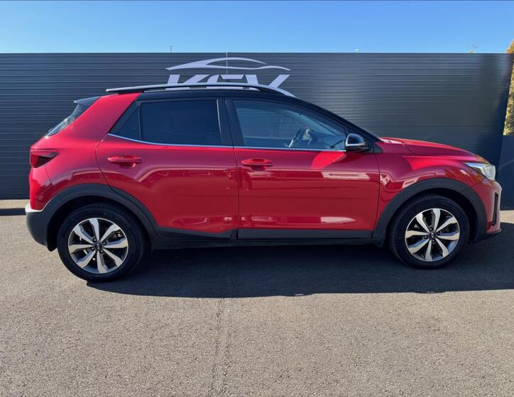 KIA Stonic 6