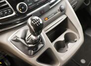 Ford Tourneo Custom 30