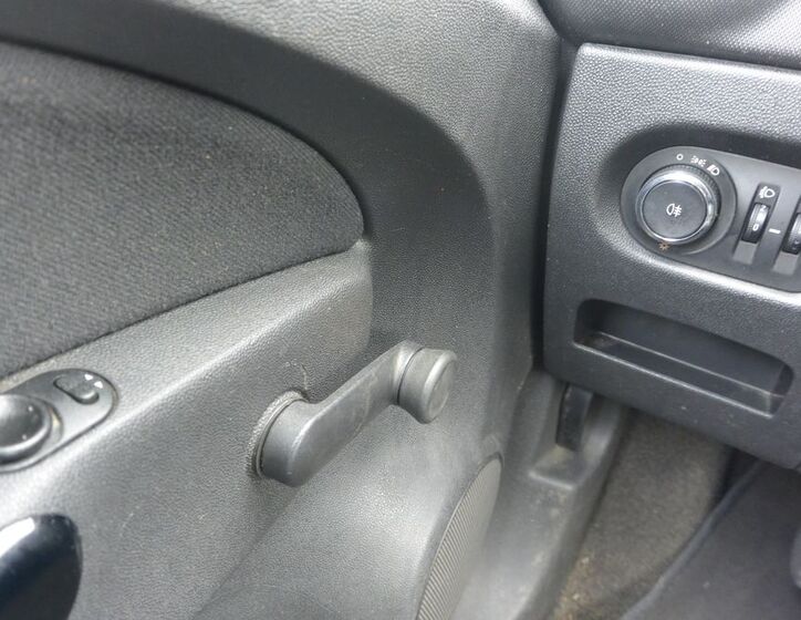 Opel Corsa 14