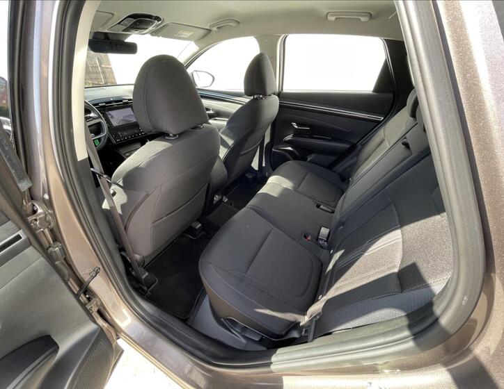 Hyundai Tucson 16