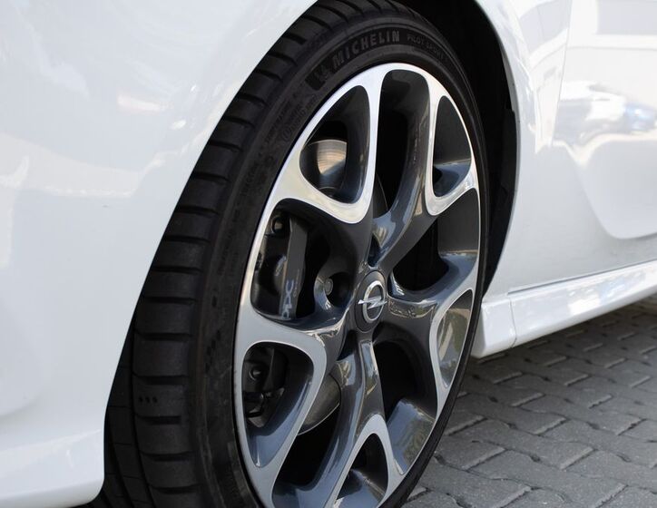 Opel Corsa 25