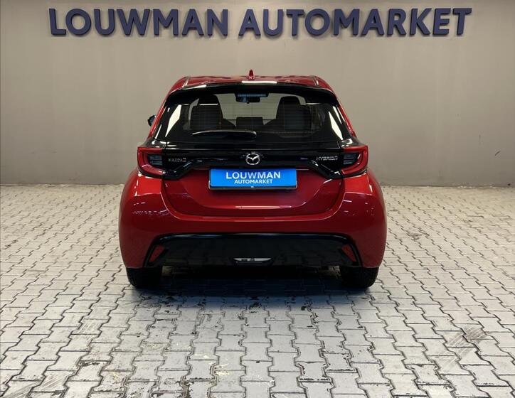 Mazda 2 15