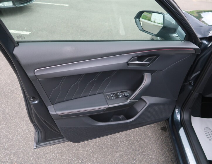 Cupra Formentor 16