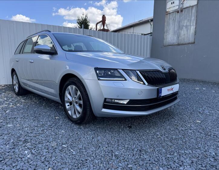 Škoda Octavia 1