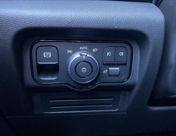 Mercedes-Benz Citan 18