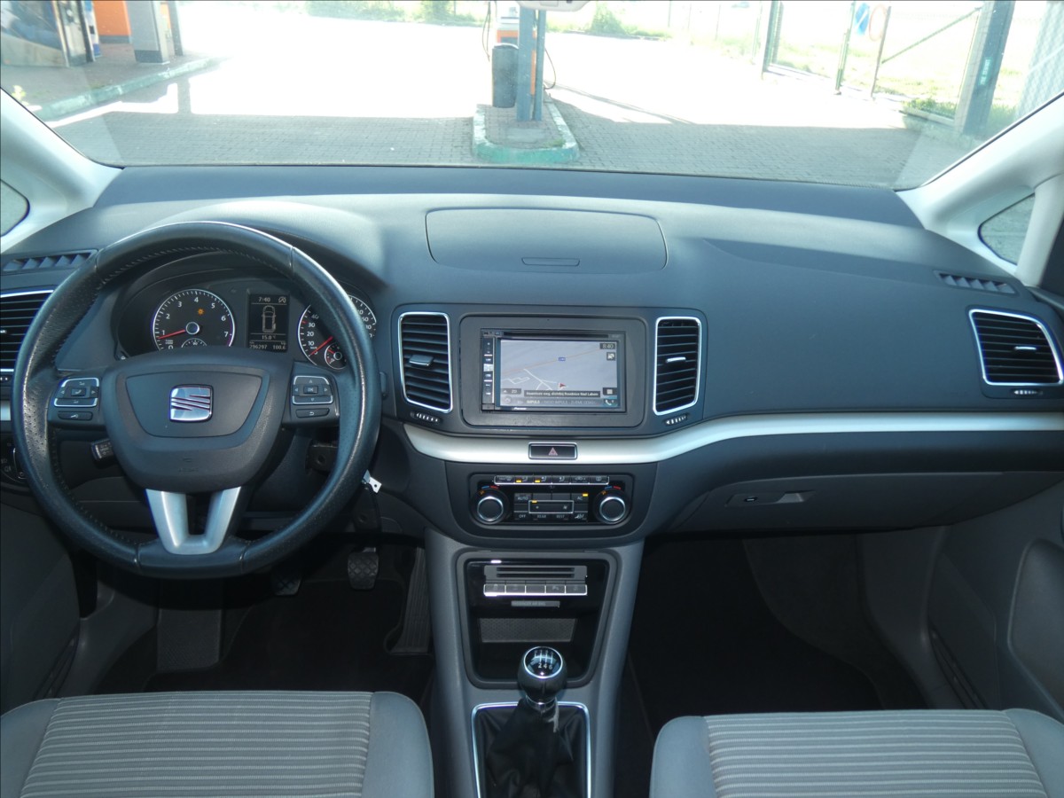 Seat Alhambra