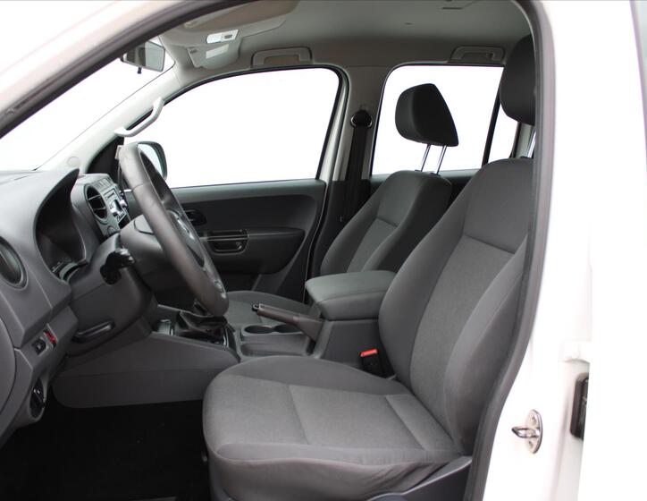 Volkswagen Amarok 9