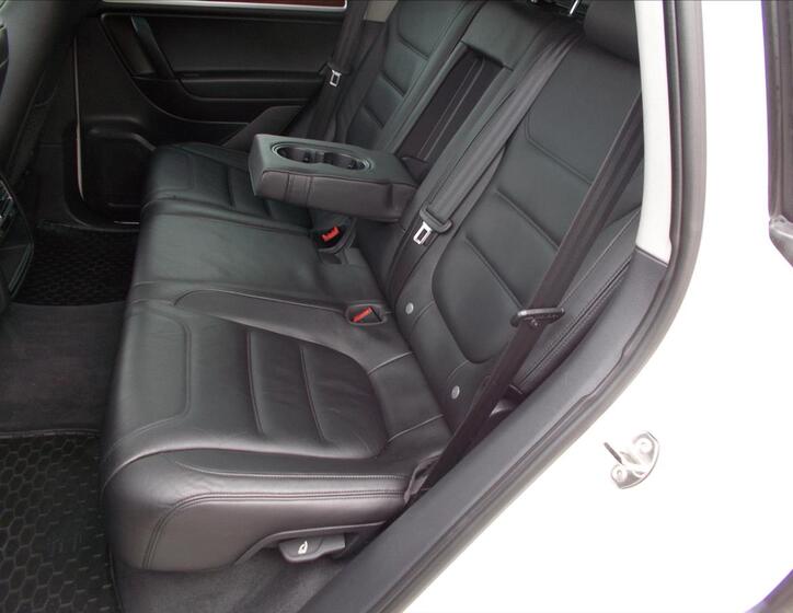 Volkswagen Touareg 17