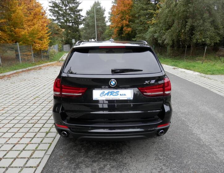 BMW X5 8