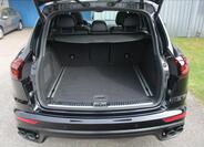 Porsche Cayenne 40