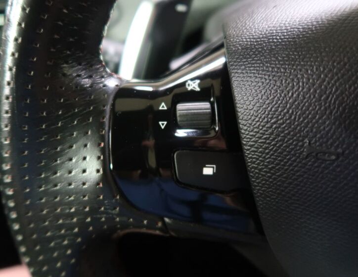 Peugeot 308 23