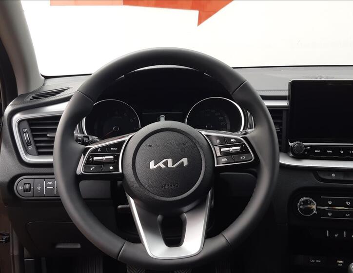 KIA Ceed 14