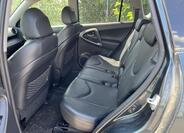 Toyota RAV4 13