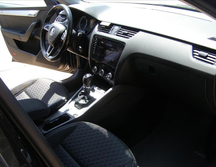 Škoda Octavia 26