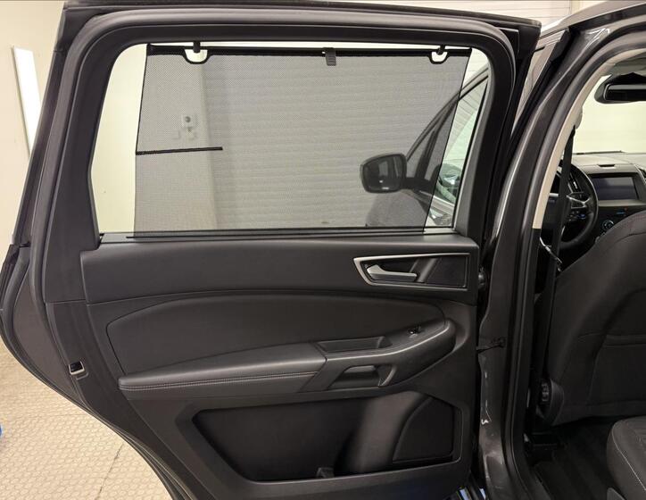 Ford S-MAX 18