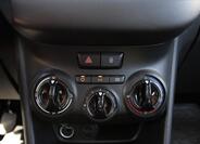 Peugeot 208 17