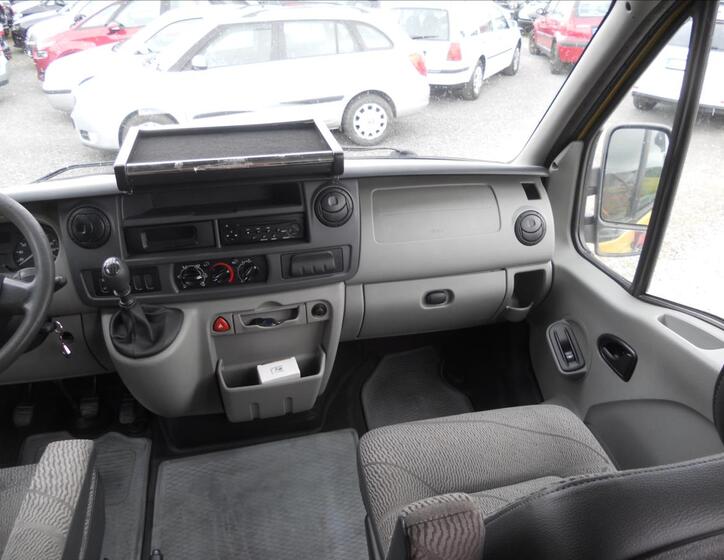 Renault Master 21