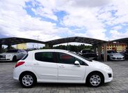 Peugeot 308 7