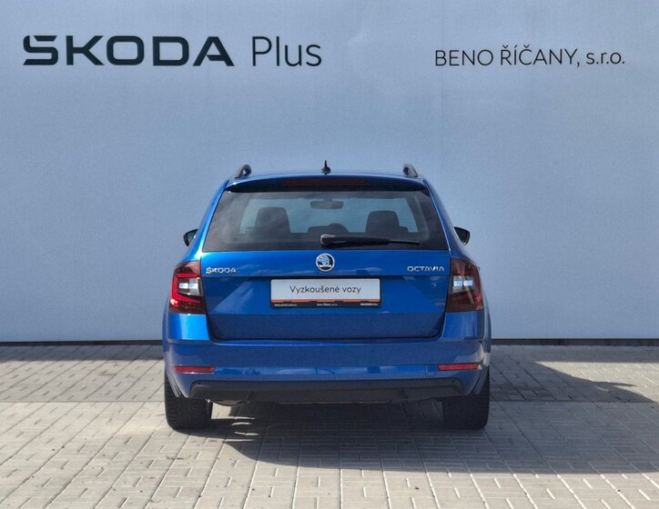 Škoda Octavia 12