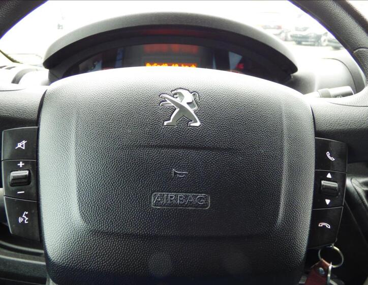 Peugeot Boxer 21