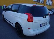 Peugeot 5008 11