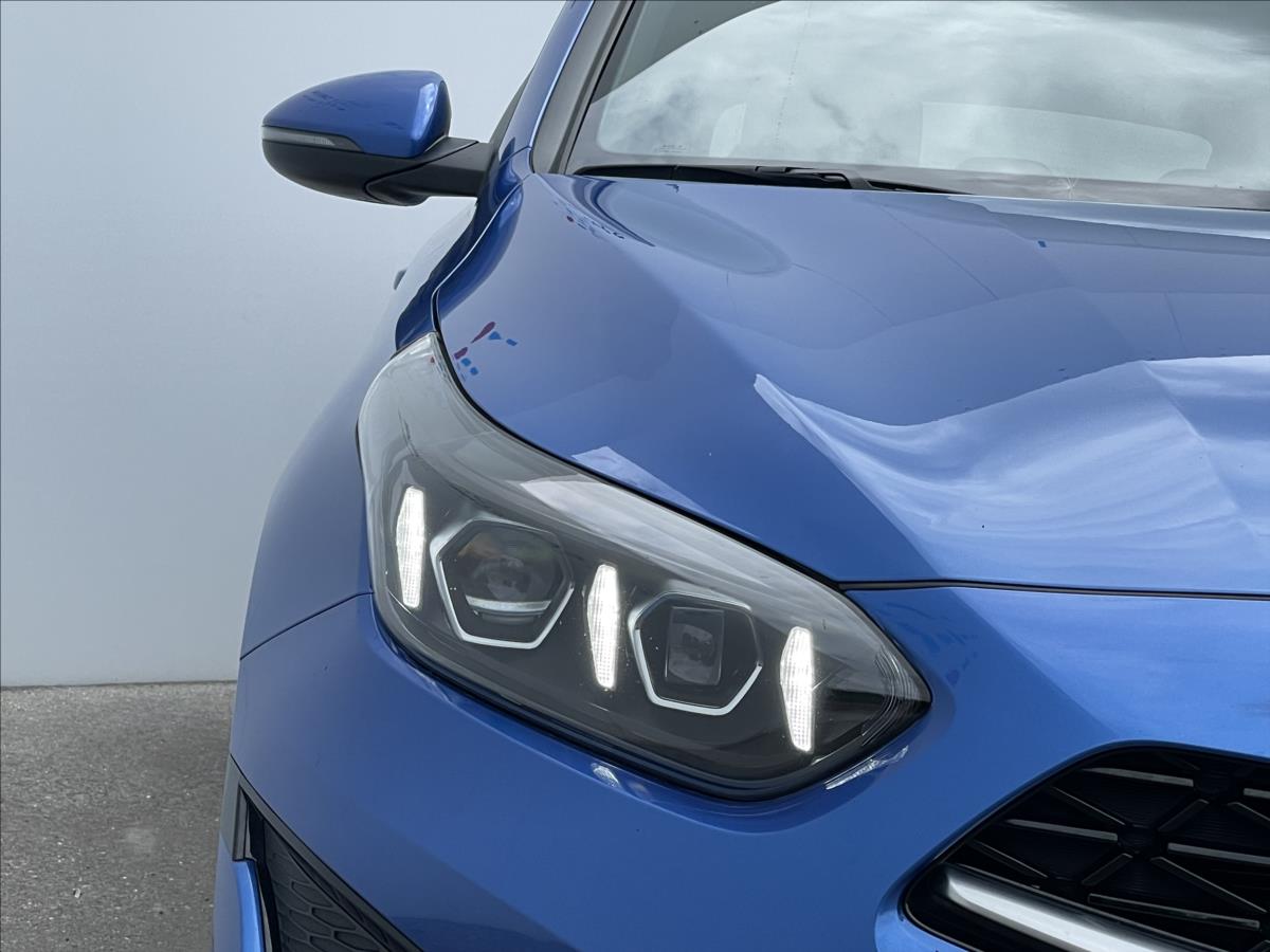 KIA ProCeed