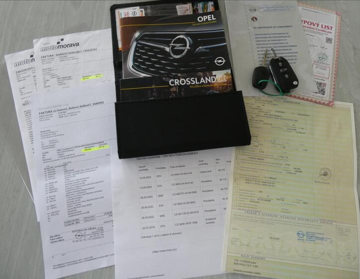 Opel Crossland X 36