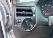 Volkswagen Golf 20