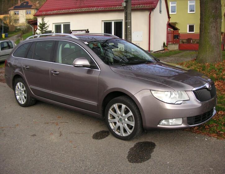 Škoda Superb 2