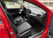 Hyundai i30 11