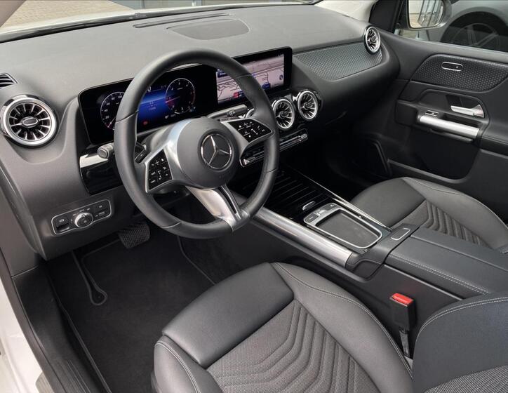 Mercedes-Benz Třídy B 9